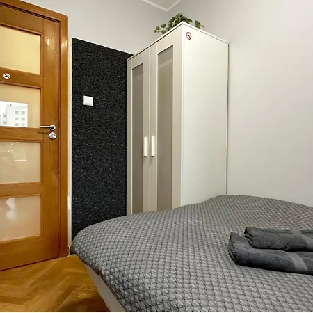 홈스테이 Elk - 5 Minutes To Molo & Seaside *