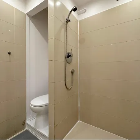 Rum i privatbostad Elk - 5 Minutes To Molo & Seaside Sopot