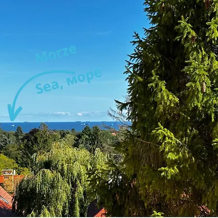 Elk - 5 Minutes To Molo & Seaside Rum i privatbostad *